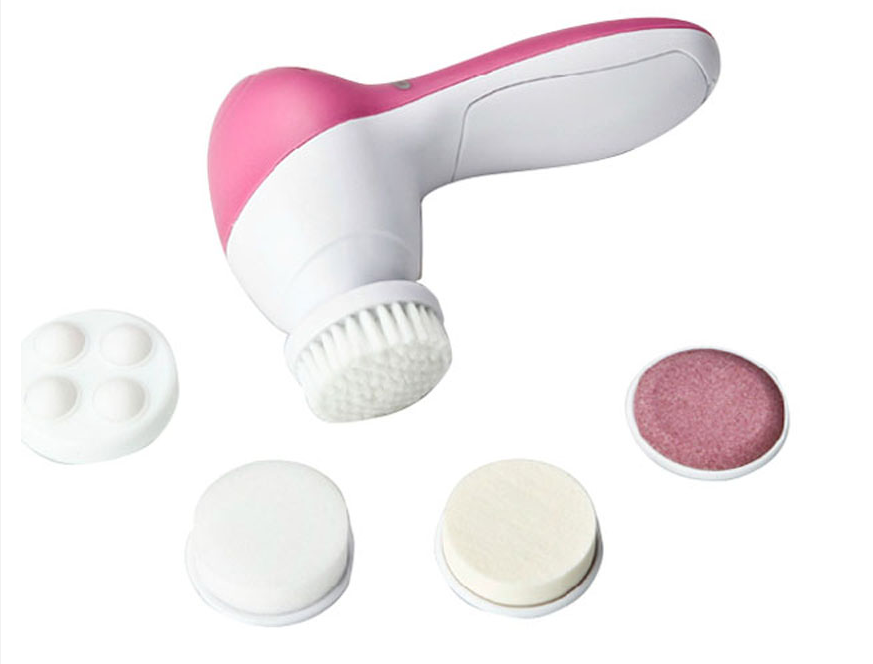 Facial Cleansing Brush